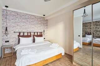 Отель Gudauri Hotel Loft Гудаури Четырехместный номер «Премиум»-6